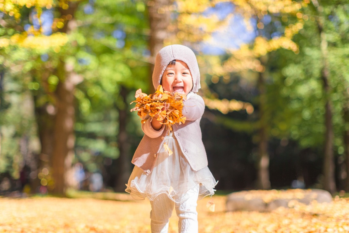 KOBASHOが出張撮影した家族写真(キッズ,ベビーフォト)などが写った「エミリィ紅葉撮影会」の家族写真