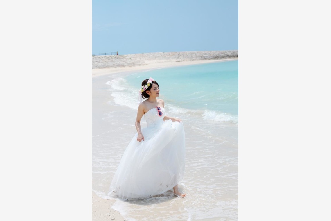 Avenir（山宮 敏明）が撮影した写真のアルバム「ビーチフォトウェディング」