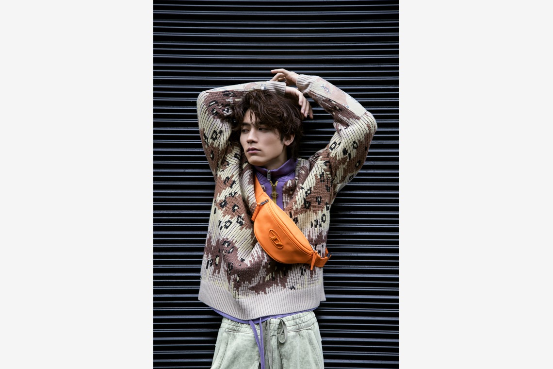 エレーナが撮影した写真のアルバム「板垣瑞生　x  DIESEL for Drop Tokyo」