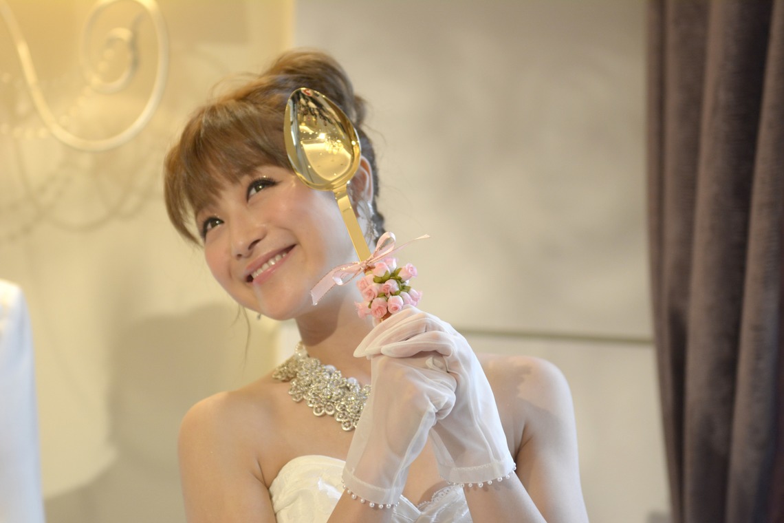 エン・ノースタジオが撮影した「鈴木奈々 WEDDING」の写真