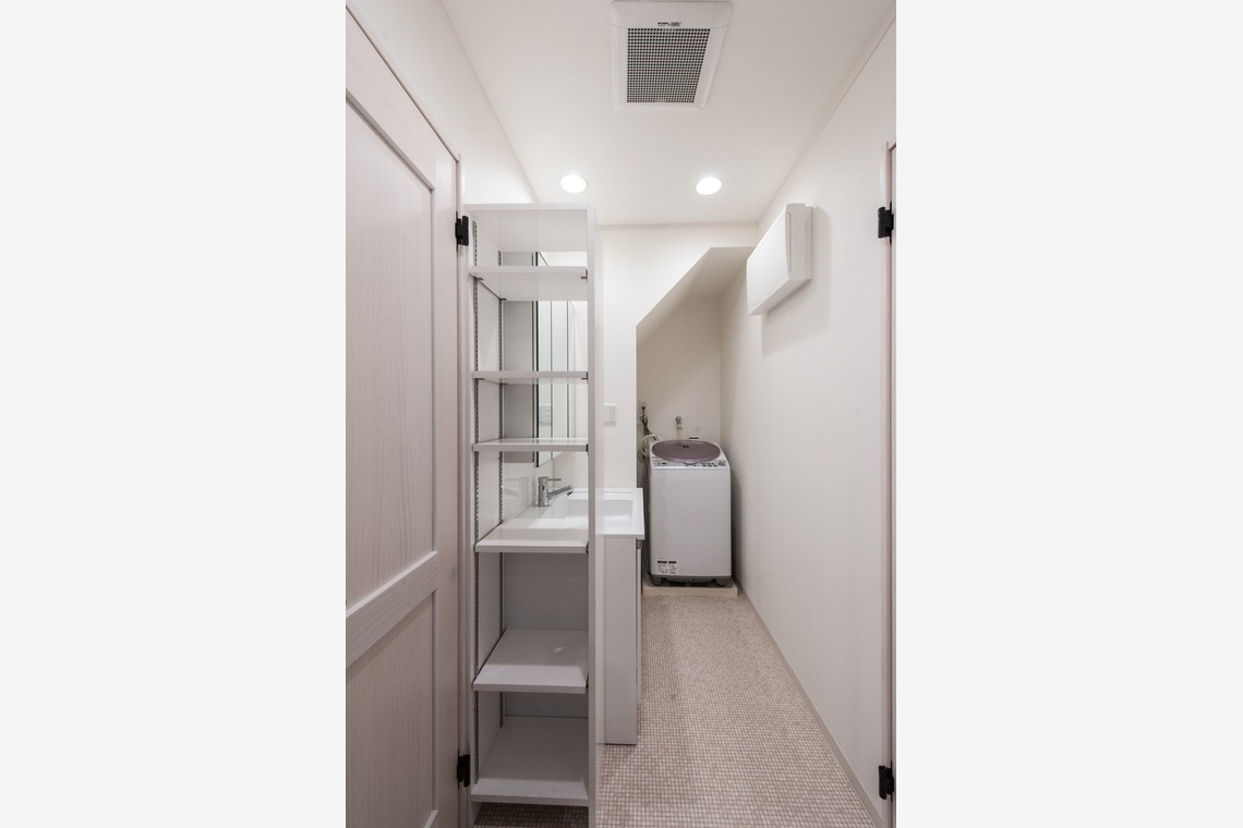 十時写真事務所が撮影した「建築、店内」の写真