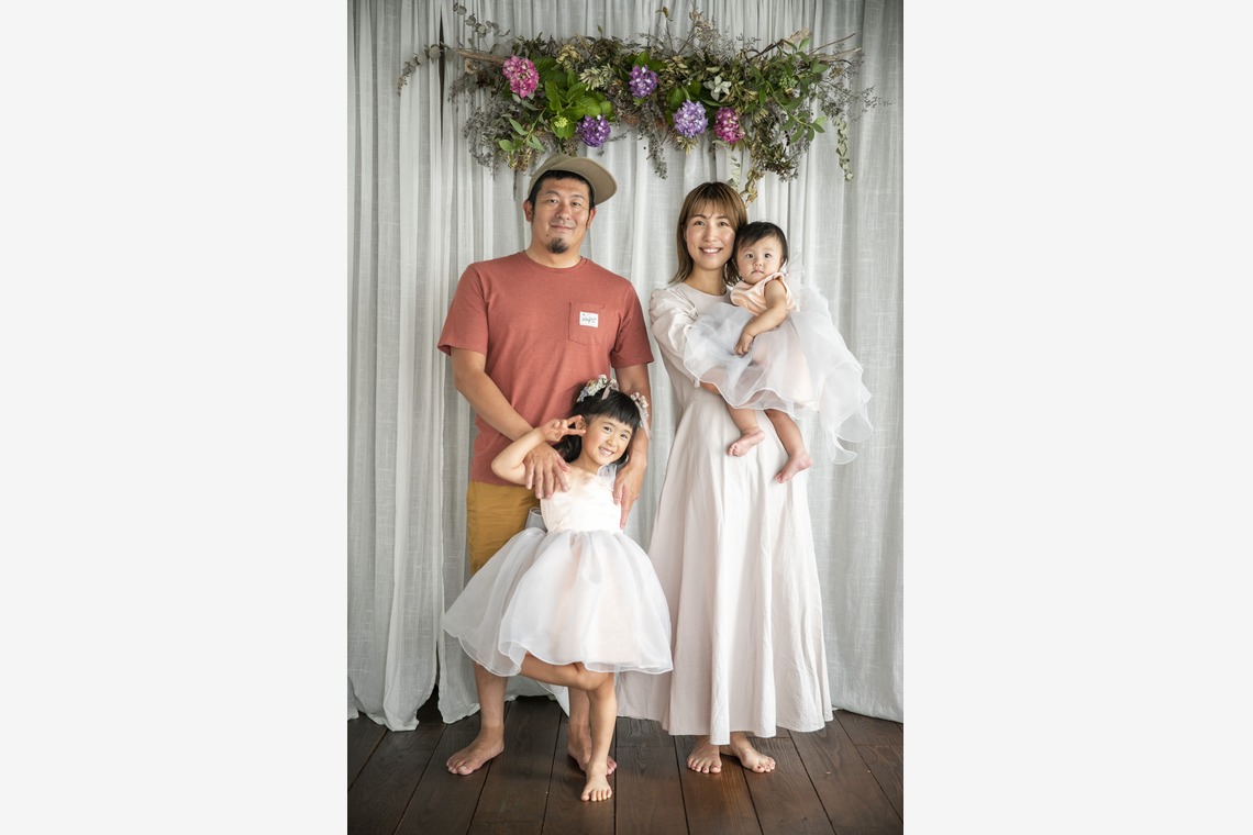 Hamuこども写真館が撮影した写真のアルバム「大阪市西区スタジオにて家族写真」