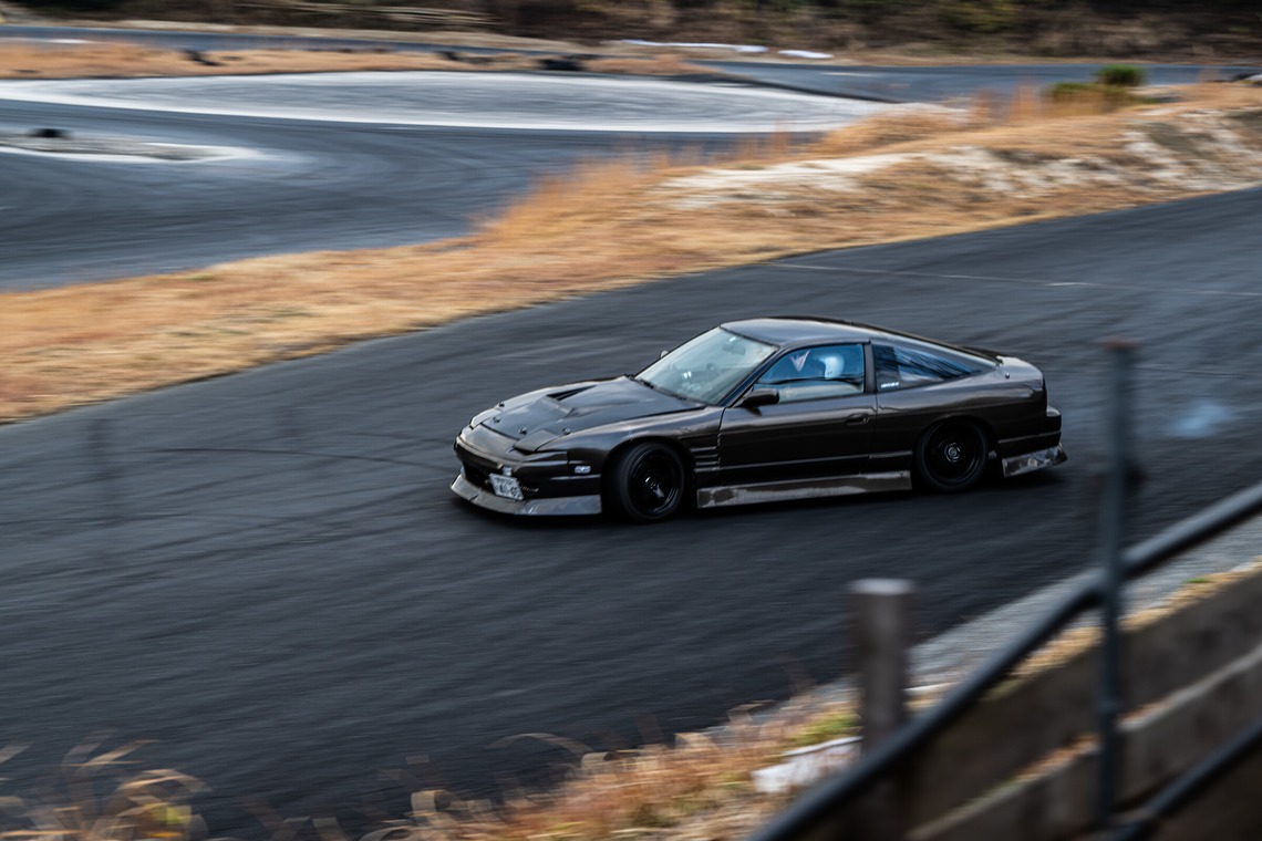 まっけん写真事務所が撮影した「車・バイクスポーツ走行」の写真