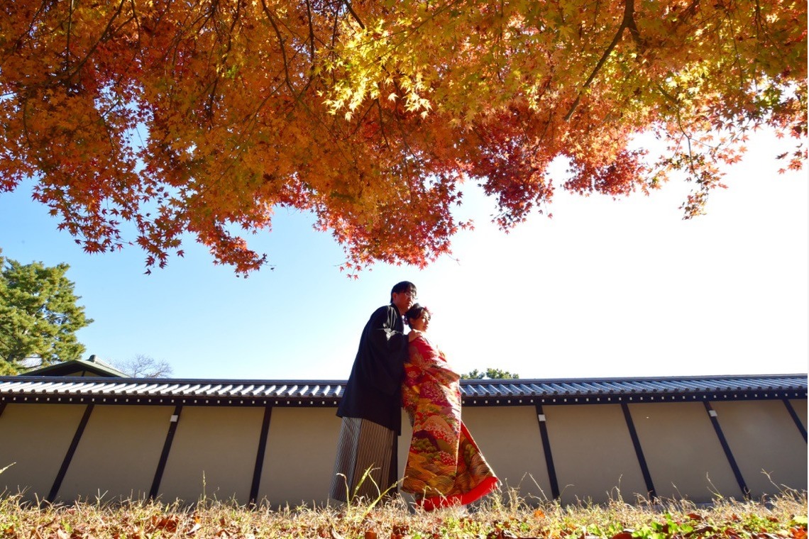 Photo of Pre Weddingphotoshoot at kyoto with kimono in autumn taken by Kiki photo works