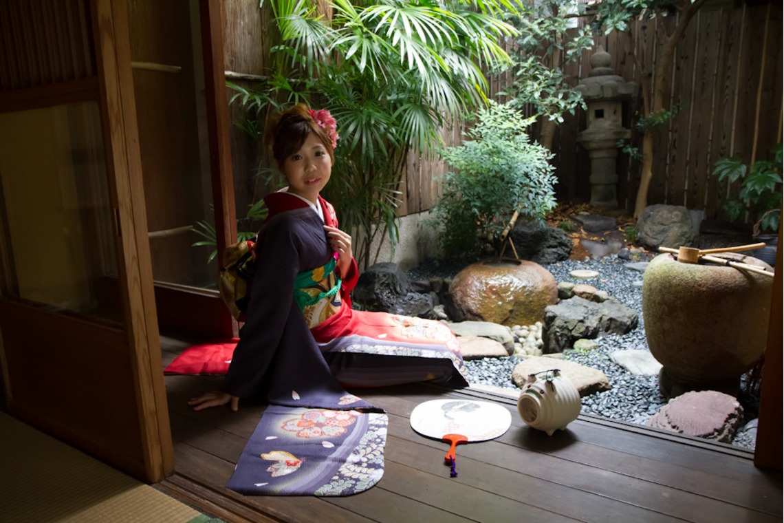 スマイルハンターが出張撮影した家族写真(キッズ,ベビーフォト)などが写った「成人式フォト」の家族写真