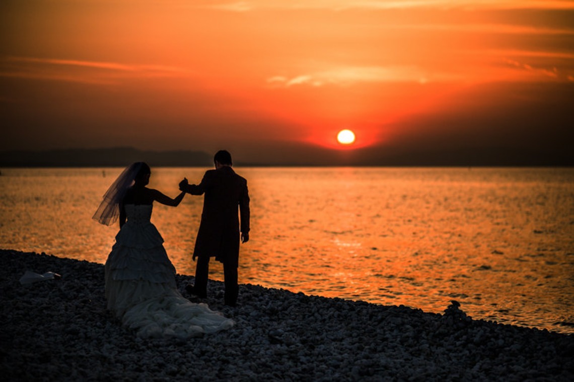 阿部写真館　大阪本町 靭公園前が撮影した写真のアルバム「空と海」