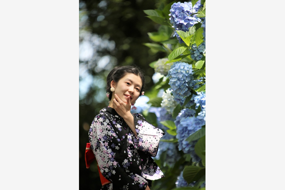 お祝い写し屋が撮影した写真のアルバム「モデル、コーポレート撮影」