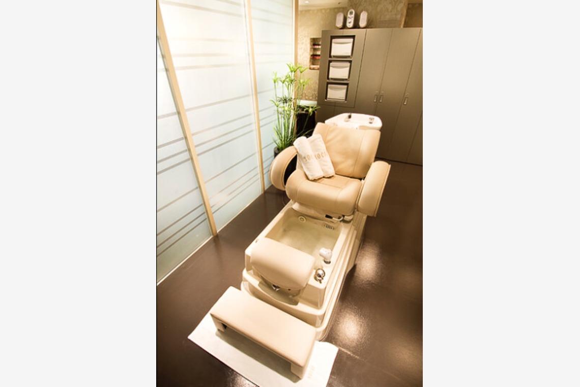 有限会社　澤田スタジオが撮影した写真のアルバム「ビューティーサロン」