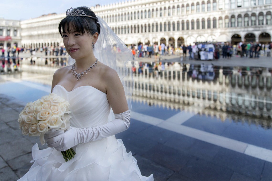 アジェンツィア・フォトグラフィカ・ミケランジェロが撮影した写真のアルバム「フィレンツェ」