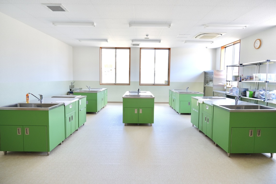 鈴木奈菜が撮影した「学校施設のHP撮影」の写真