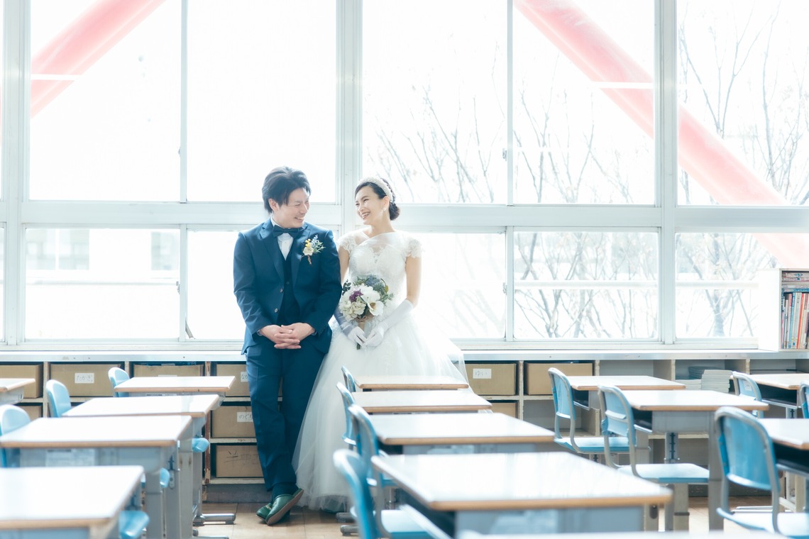 株式会社Ervaが撮影した写真のアルバム「結婚式前撮り（校舎にて）」
