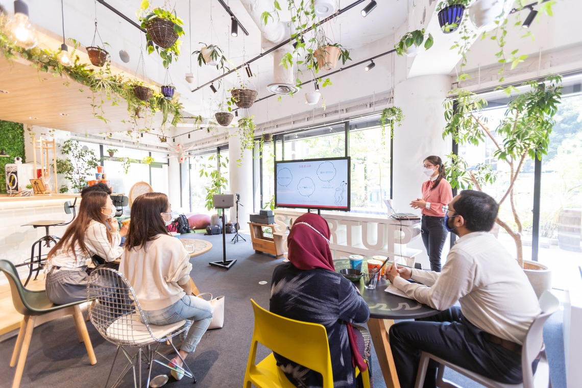 ジャン　ジンドンが撮影した写真のアルバム「Freedom Ramen商品発表イベント」