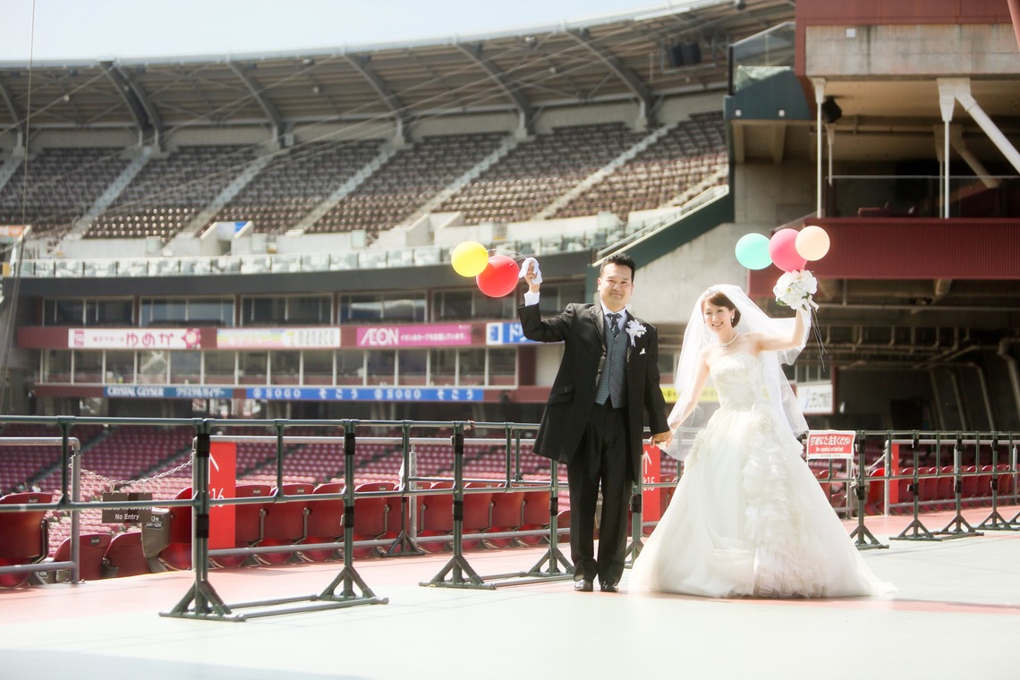 KIKIウェディングが撮影した写真のアルバム「おめでとうございます」