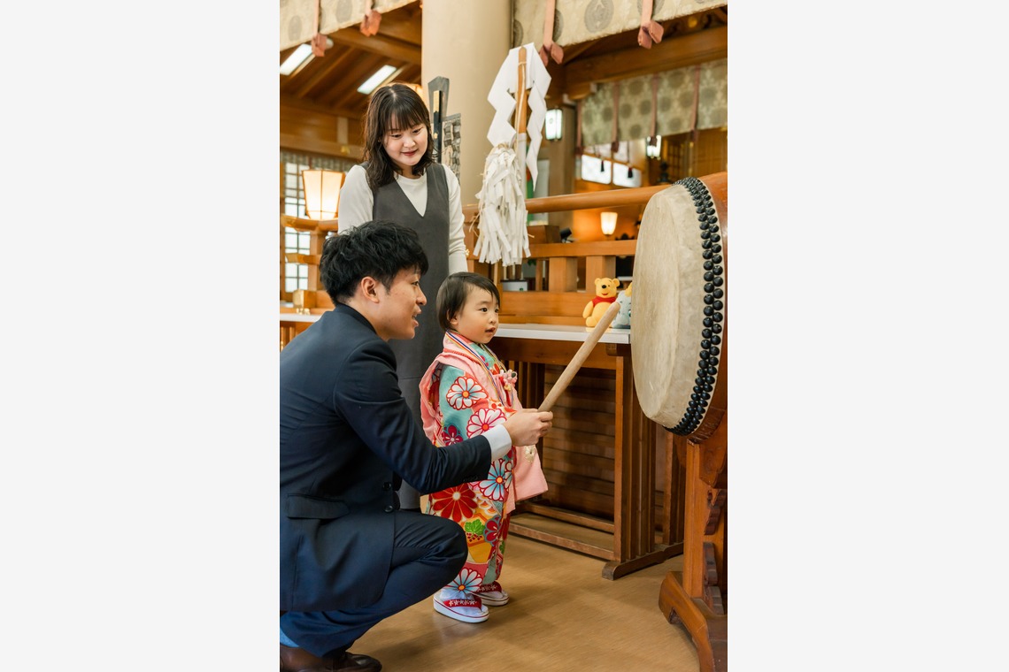 須田桃加が撮影した写真のアルバム「護国神社七五三」