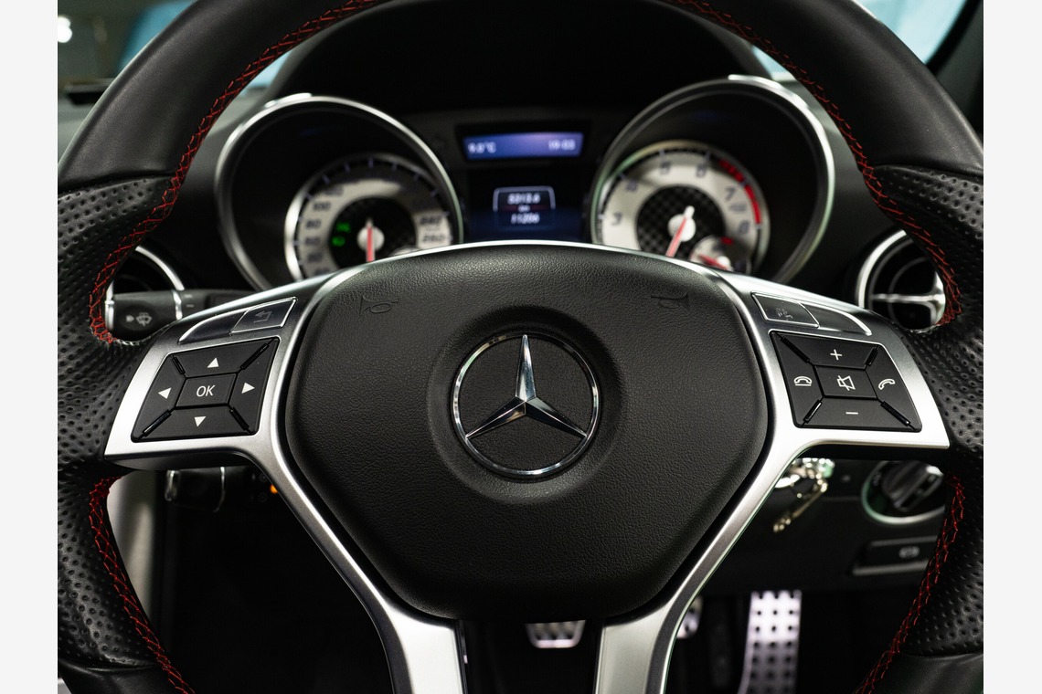 原野 英樹が撮影した「輸入車販売会社よりメルセデスベンツ SLK200をカーセンサーSDGE 掲載用写真を依頼いただきました」の写真