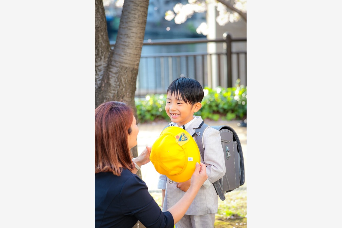 関根麻砂也が撮影した「ファミリーフォト」の写真