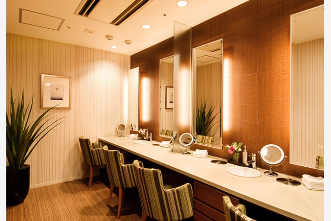 有限会社　澤田スタジオが撮影した写真のアルバム「ビューティーサロン」