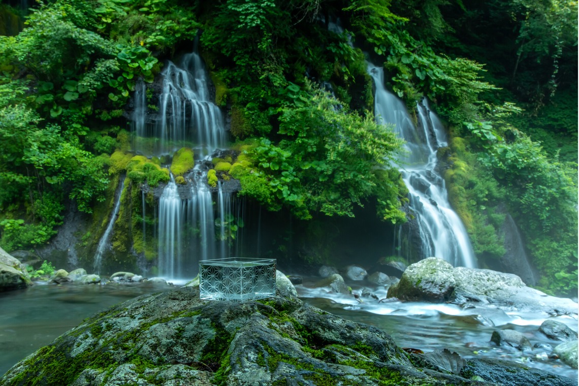maruが撮影した写真のアルバム「旅するアクリル枡」