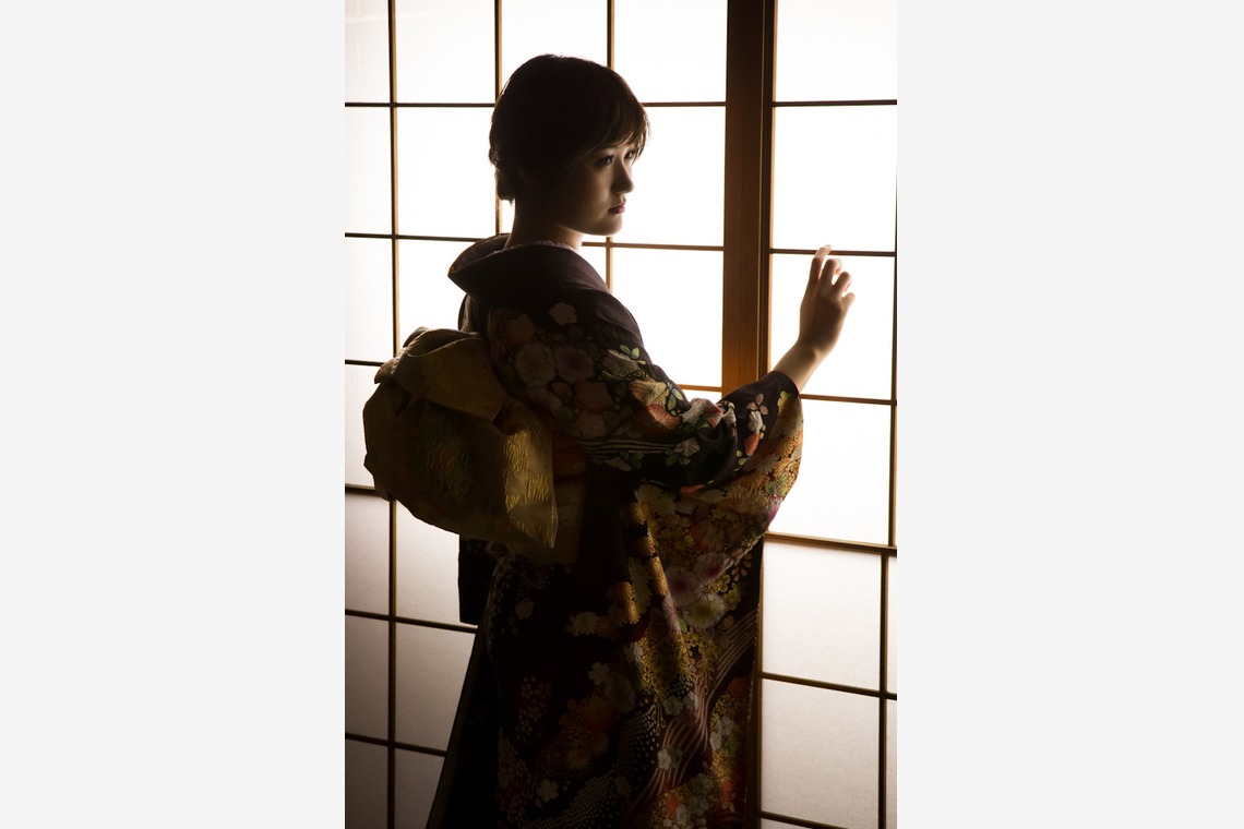 スマイルハンターが出張撮影した家族写真(キッズ,ベビーフォト)などが写った「成人式フォト」の家族写真