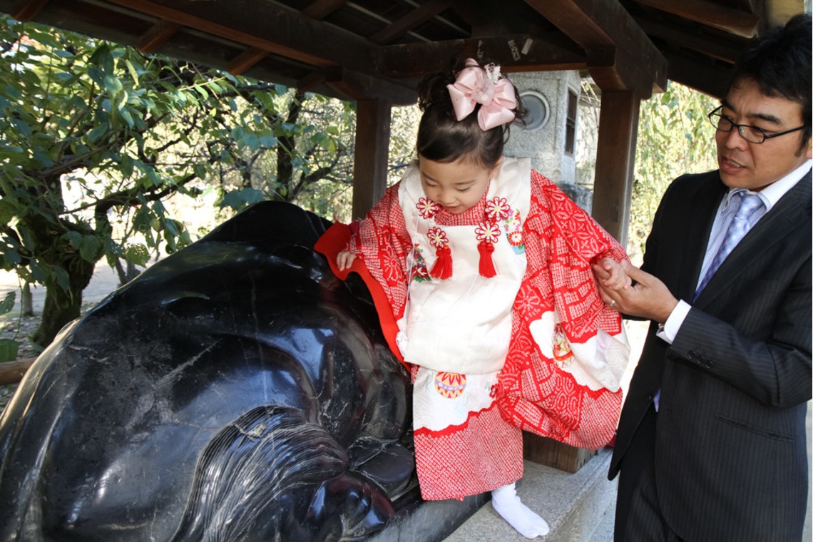 スマイルハンターが出張撮影した家族写真(キッズ,ベビーフォト)などが写った「七五三ロケーション撮影」の家族写真