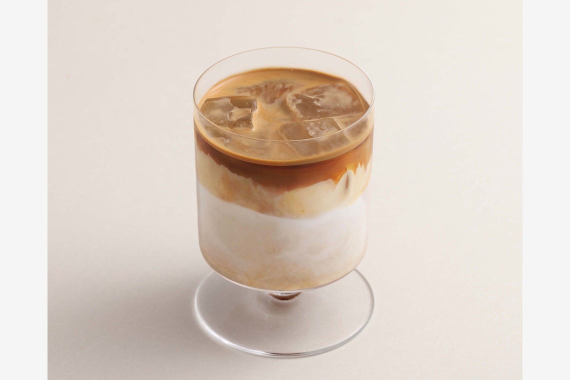 森安　照が撮影した「チーズケーキ・コーヒー」の写真