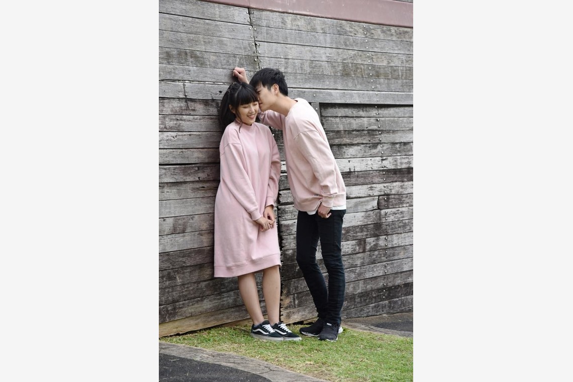 Avenir（山宮 敏明）が撮影した「ビーチでカップルフォト」の写真