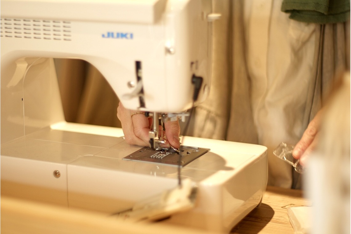 神部葵が撮影した写真のアルバム「HIMLEN07store」