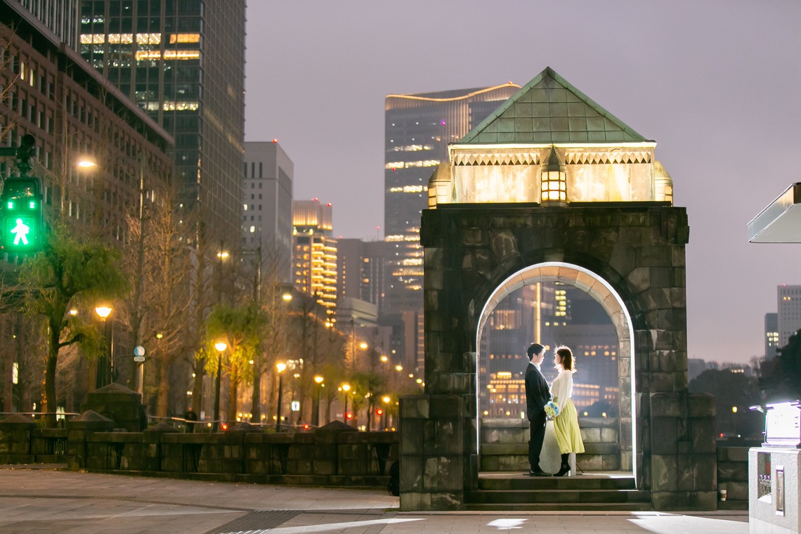 Chi'es Fotografieが撮影した写真のアルバム「東京駅、丸の内エンゲージメントフォト」