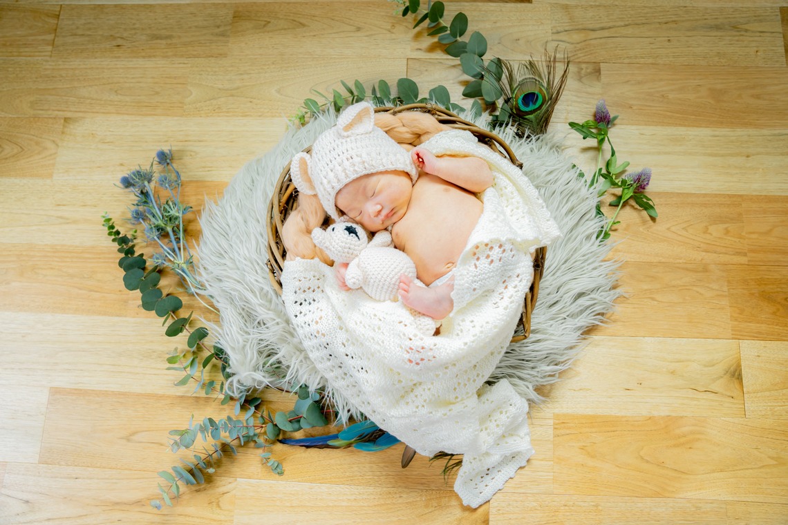 かわもとえつこが出張撮影した家族写真(キッズ,ベビーフォト)などが写った「ニューボーンフォト」の家族写真