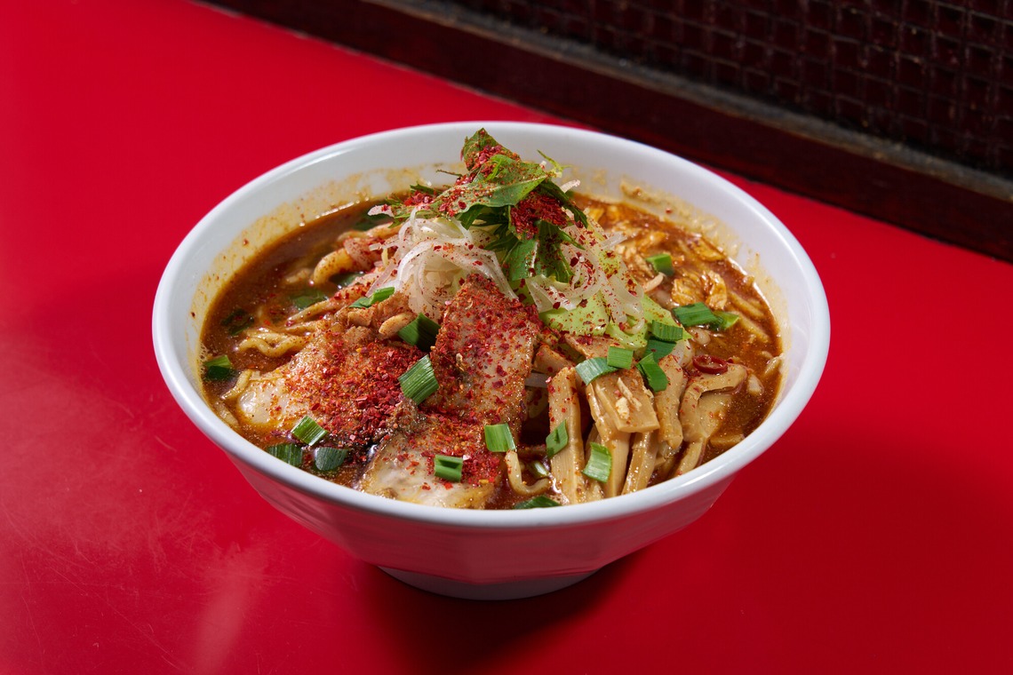 恒松弘匡が撮影した写真のアルバム「ラーメン」