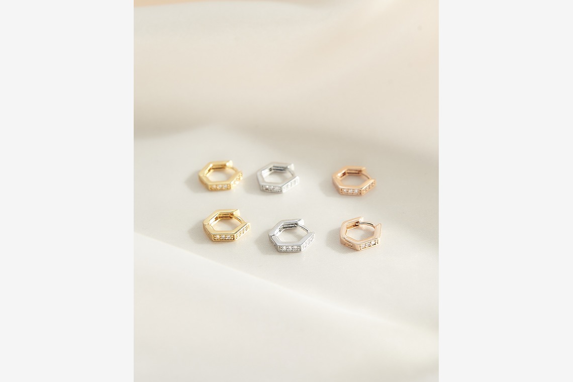 冨永豊貴が撮影した「EC用　物撮り」の写真