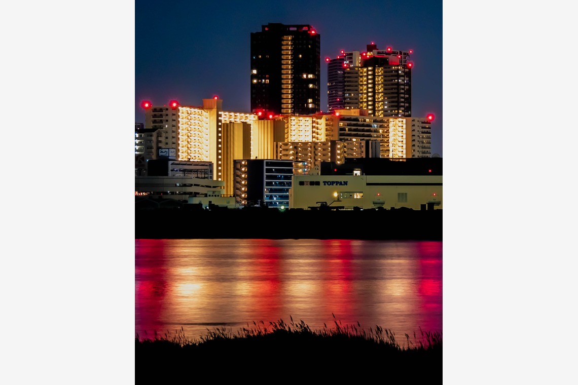 ハイナ　マテウスが撮影した写真のアルバム「陰翳礼讃」