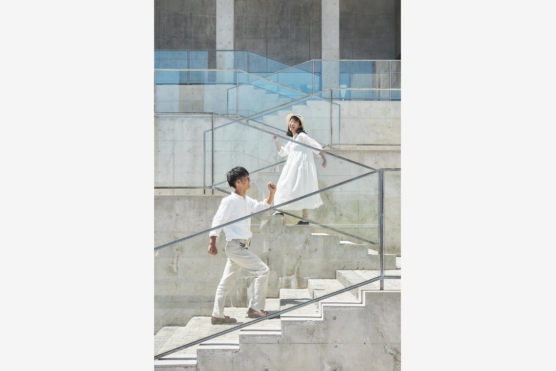 吉本悠哉が撮影した「ウェディング前撮り」の写真