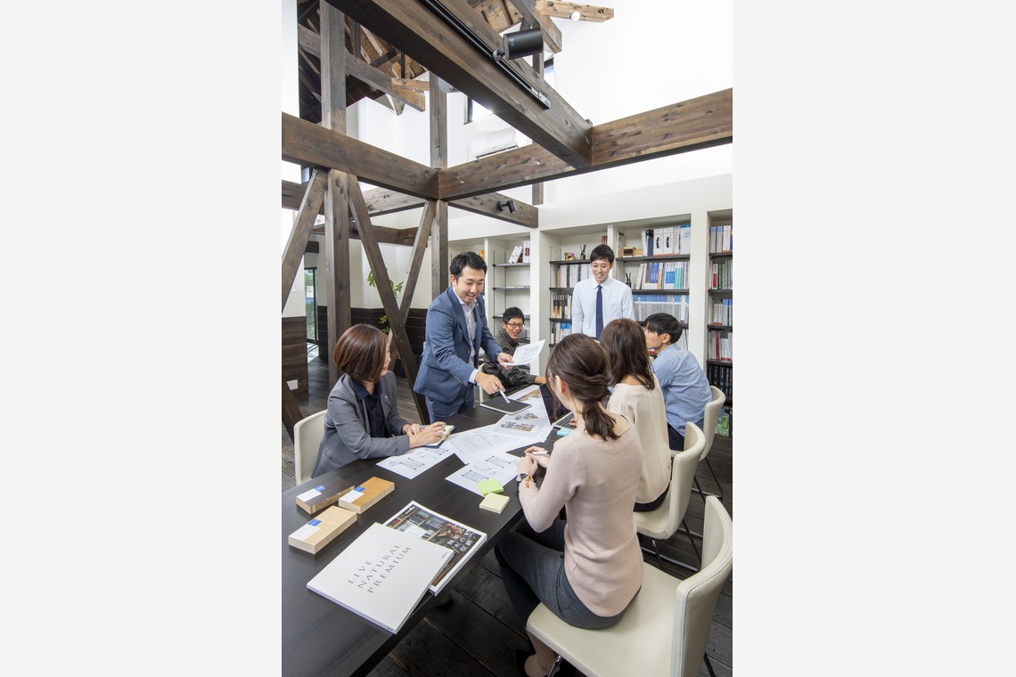 関西不動産販売株式会社が撮影した写真のアルバム「仕事風景」