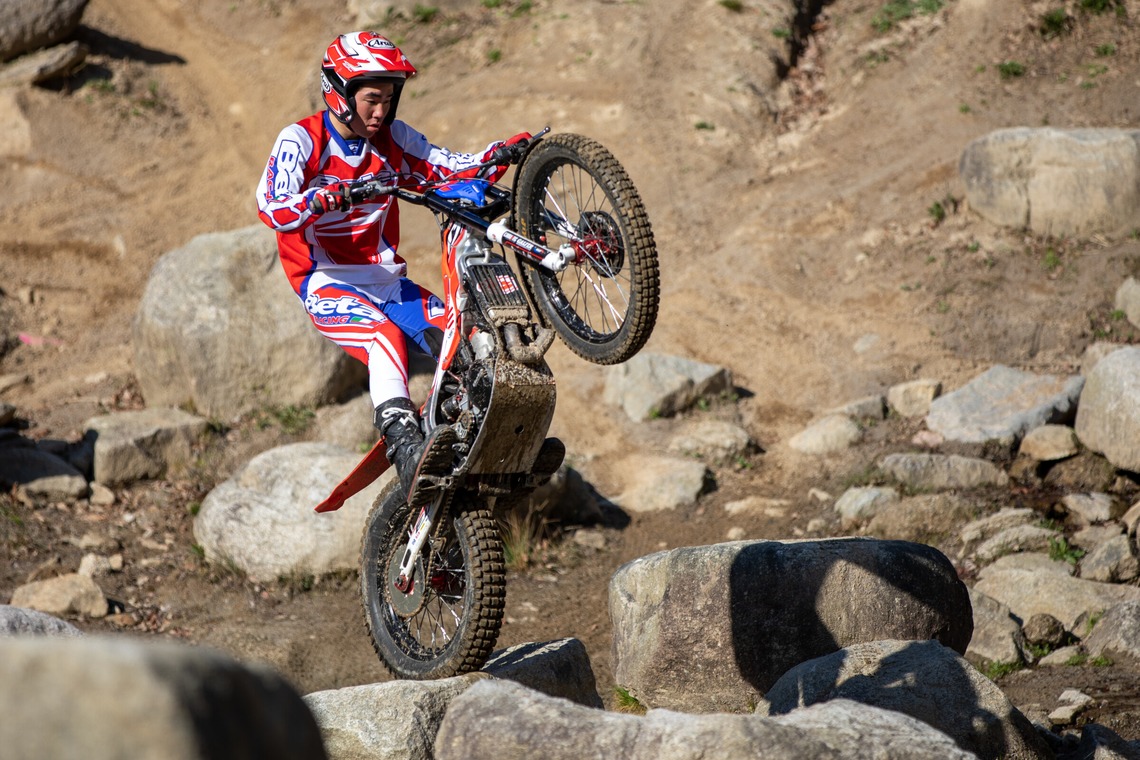 板橋薫平が撮影した「山崎選手プロモーション撮影」の写真