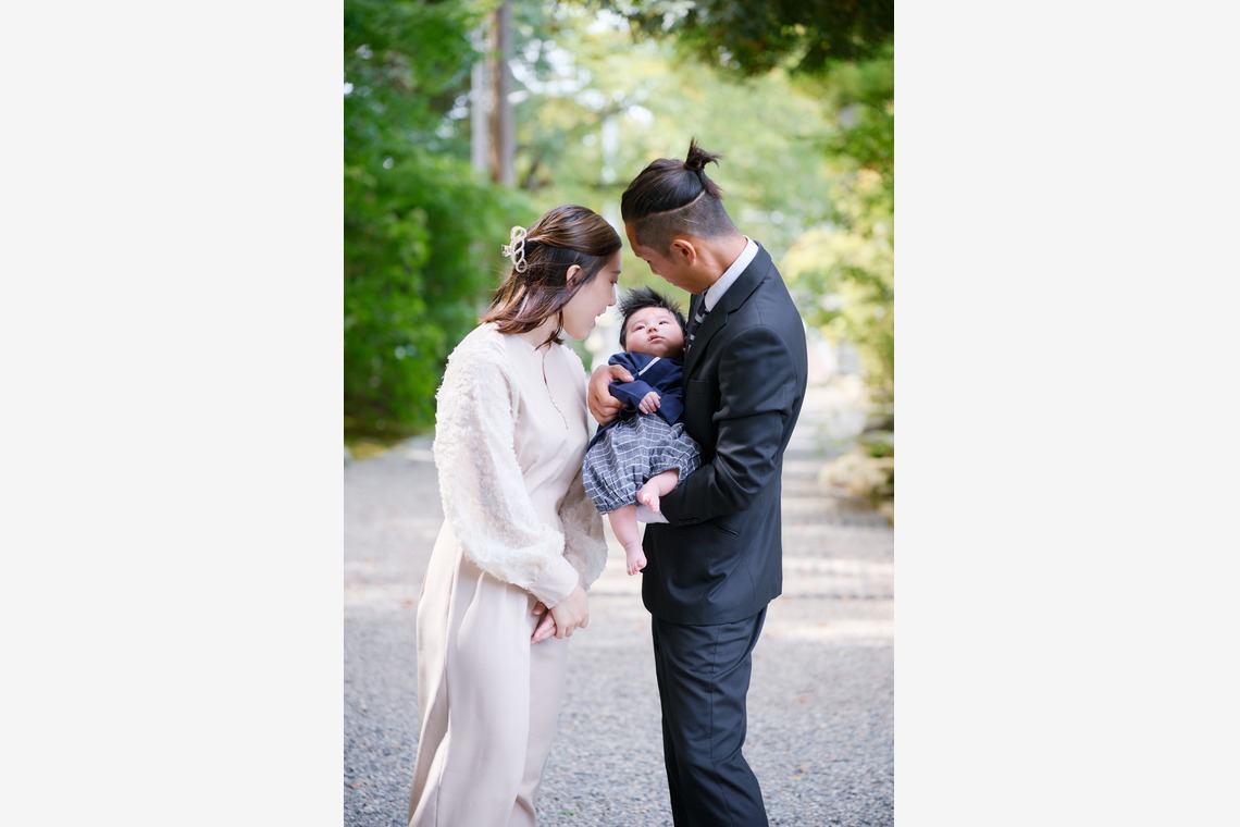 児玉 一成が撮影した「お宮参り・百日祝い（賀茂神社）」の写真