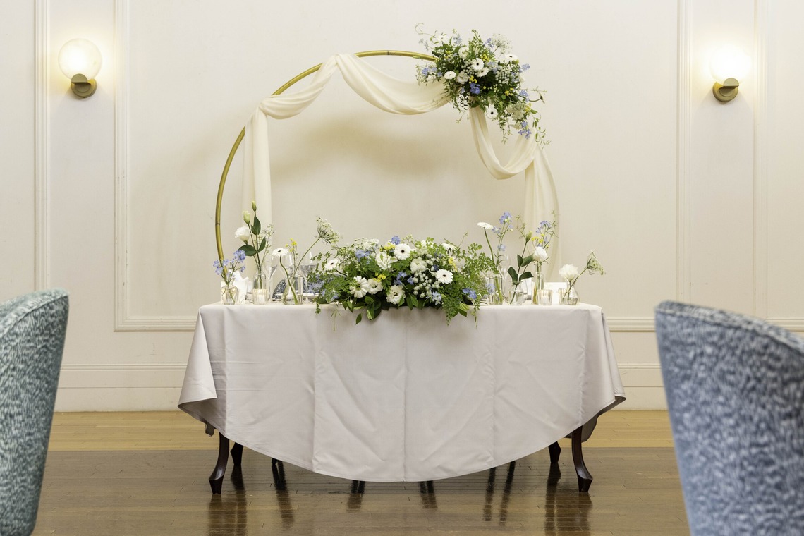 ミヤタカズコが撮影した写真のアルバム「ウエディングフラワー」