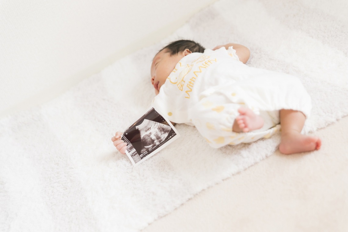 24to Produceが撮影した「ニューボーンフォト」の写真