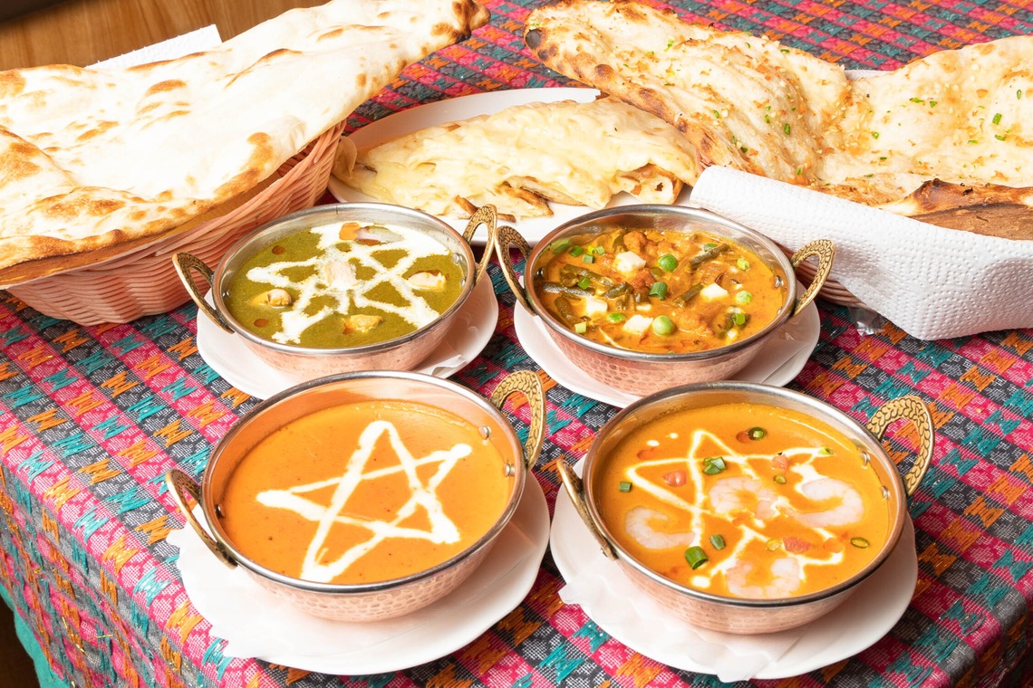 ミヤタカズコが撮影した写真のアルバム「フードデリバリー」