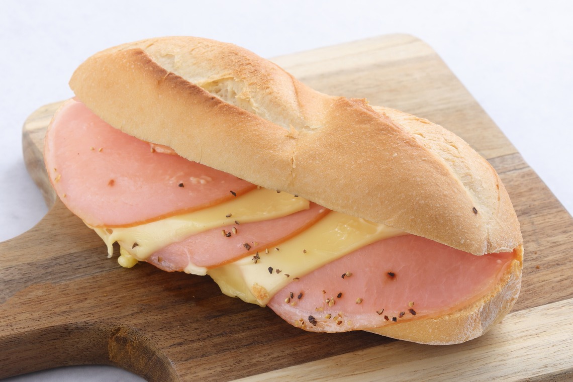 森安　照が撮影した「ドッグ・サンドウィッチ・バーガー・ドリンク」の写真