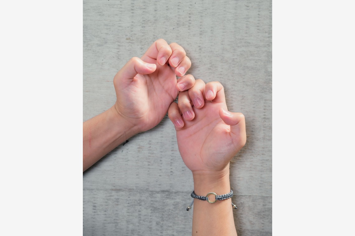 西村ユウトが撮影した「ポートレート_ネイルサロン」の写真