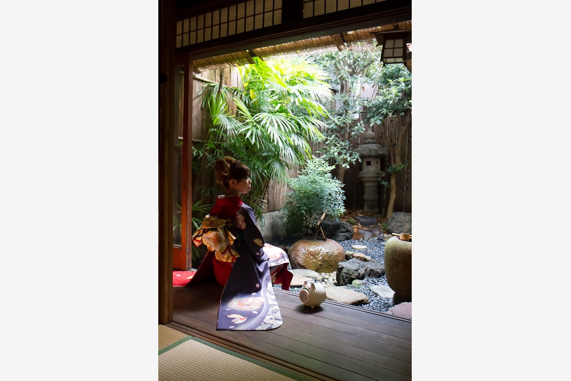 スマイルハンターが出張撮影した家族写真(キッズ,ベビーフォト)などが写った「成人式フォト」の家族写真