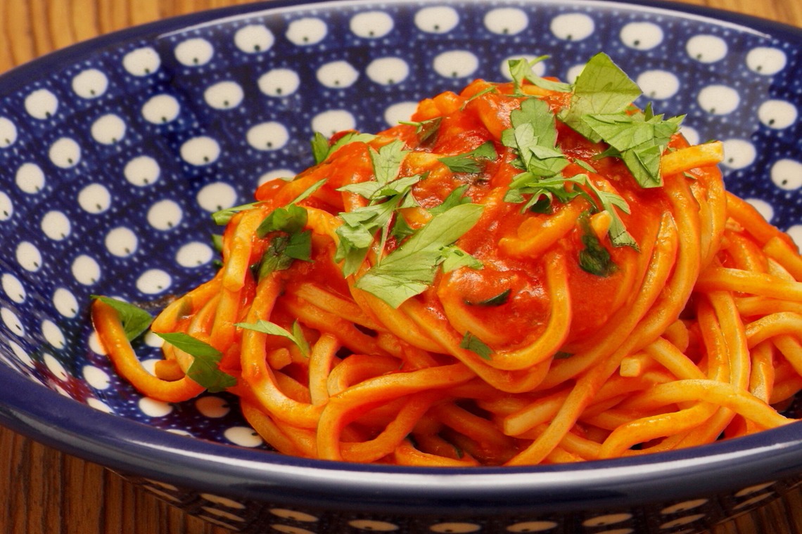 森安　照が撮影した「オムライス・ナポリタン・ドライカレー・コーヒー・ラテ・ドック・ハンバーガー・ピザ」の写真