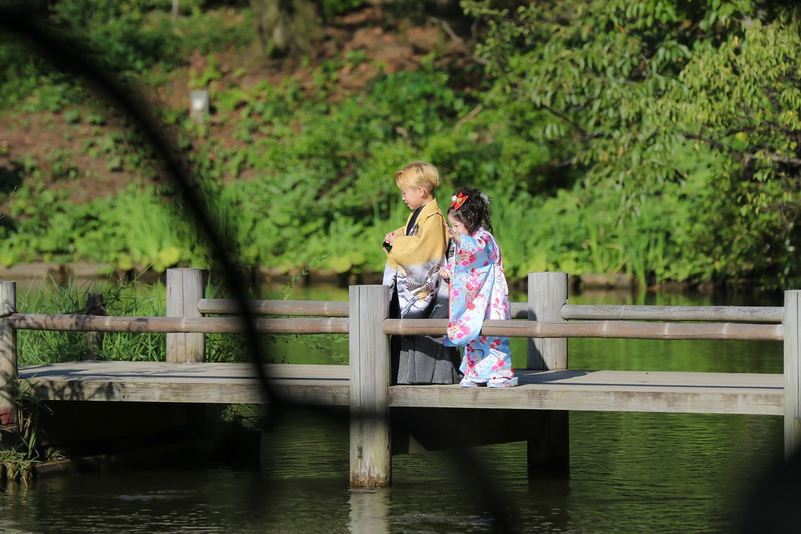 高橋 透（Coo&Sea STUDIO代表）が出張撮影した家族写真(キッズ,ベビーフォト)などが写った「七五三フォト＠横浜」の家族写真