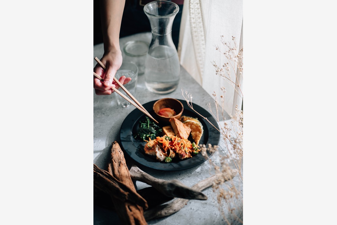 高田鴻平が撮影した写真のアルバム「料理、メニュー撮影 (大阪、京都)」