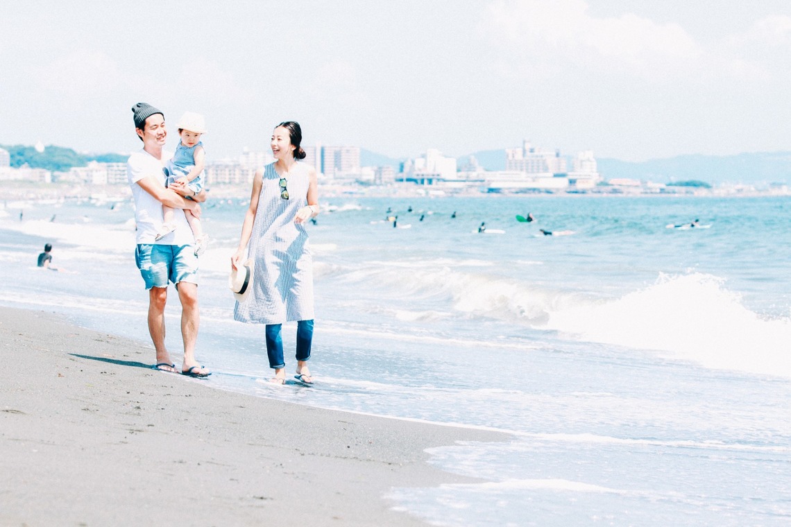 出張撮影HUG TIMEが撮影した「家族写真〜湘南の海にて〜」の写真