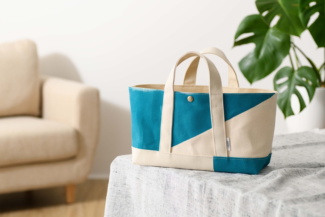 北野隼人が撮影した写真のアルバム「商品撮り（スタジオ撮影）」