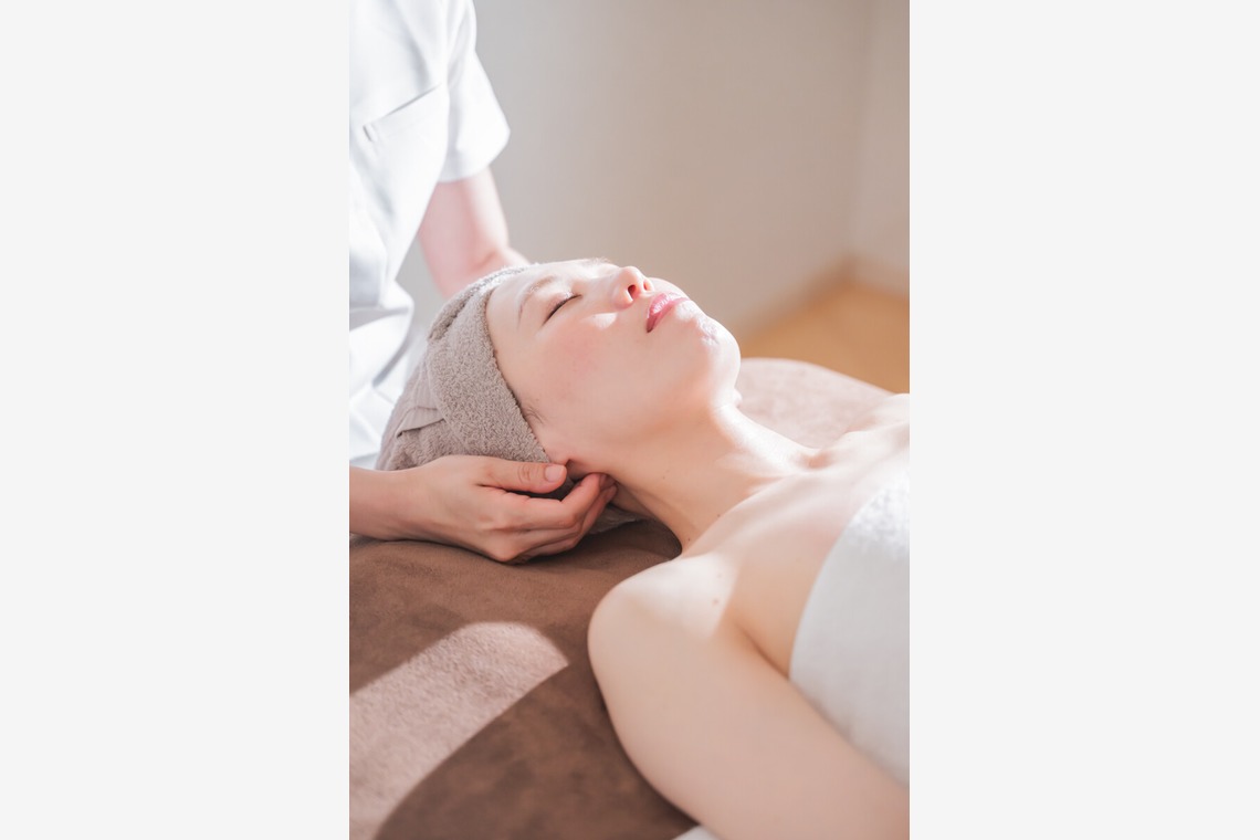 出張撮影 中村まみこが撮影した写真のアルバム「プライベートサロン施術風景＠大垣」