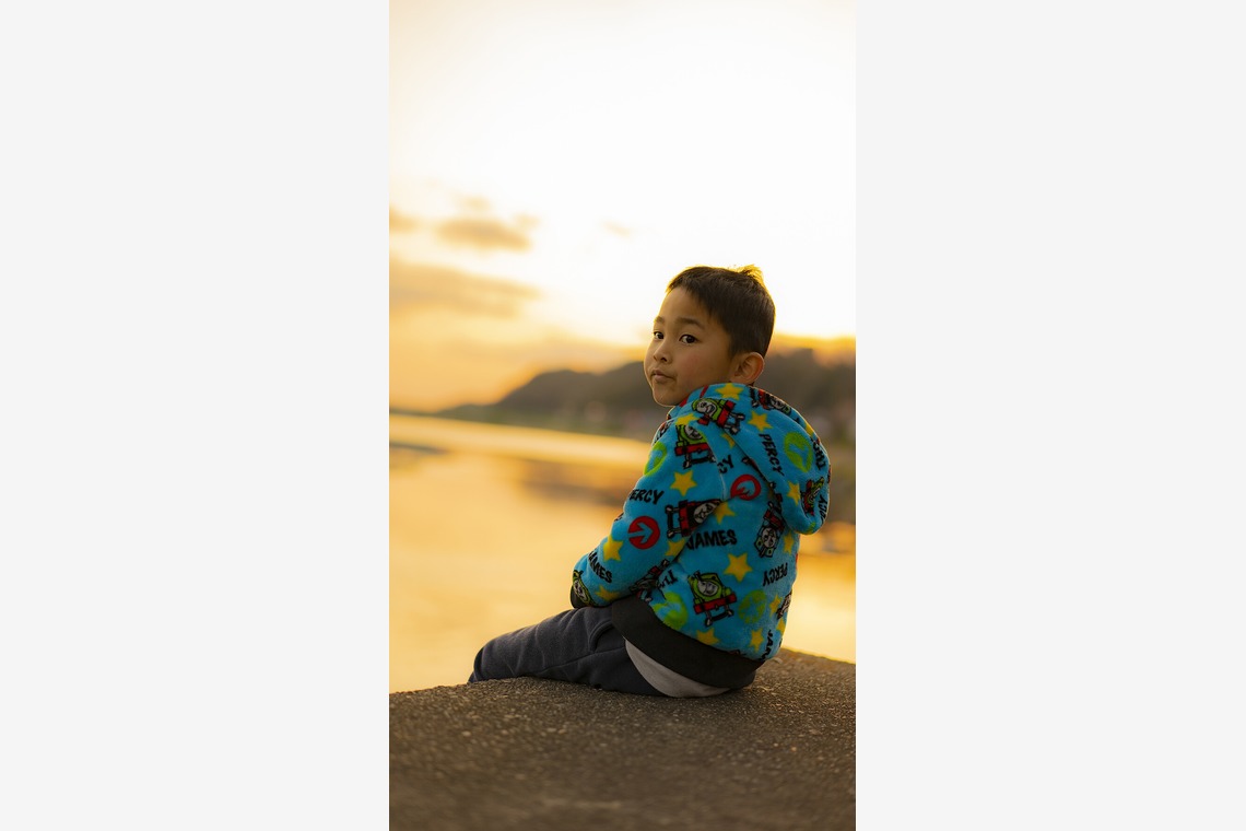 One-axeが出張撮影した家族写真(キッズ,ベビーフォト)などが写った「夕方のキッズ撮影」の家族写真
