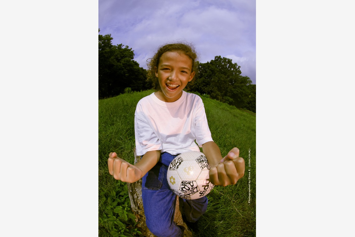 エレーナが撮影した写真のアルバム「ジョージ」